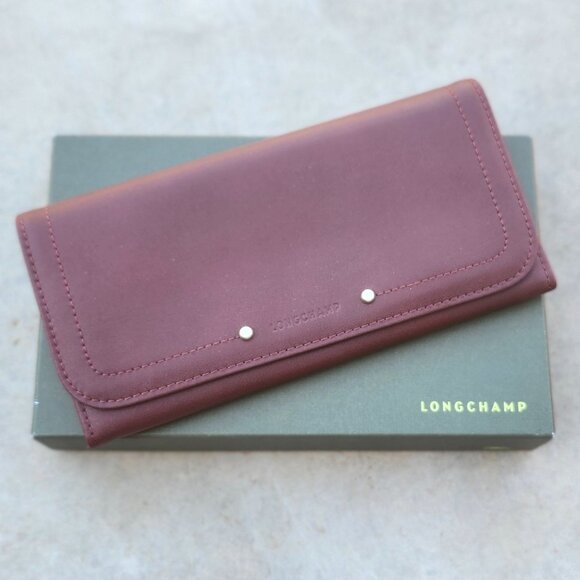 Longchamp Wallet - Picture 1 of 5